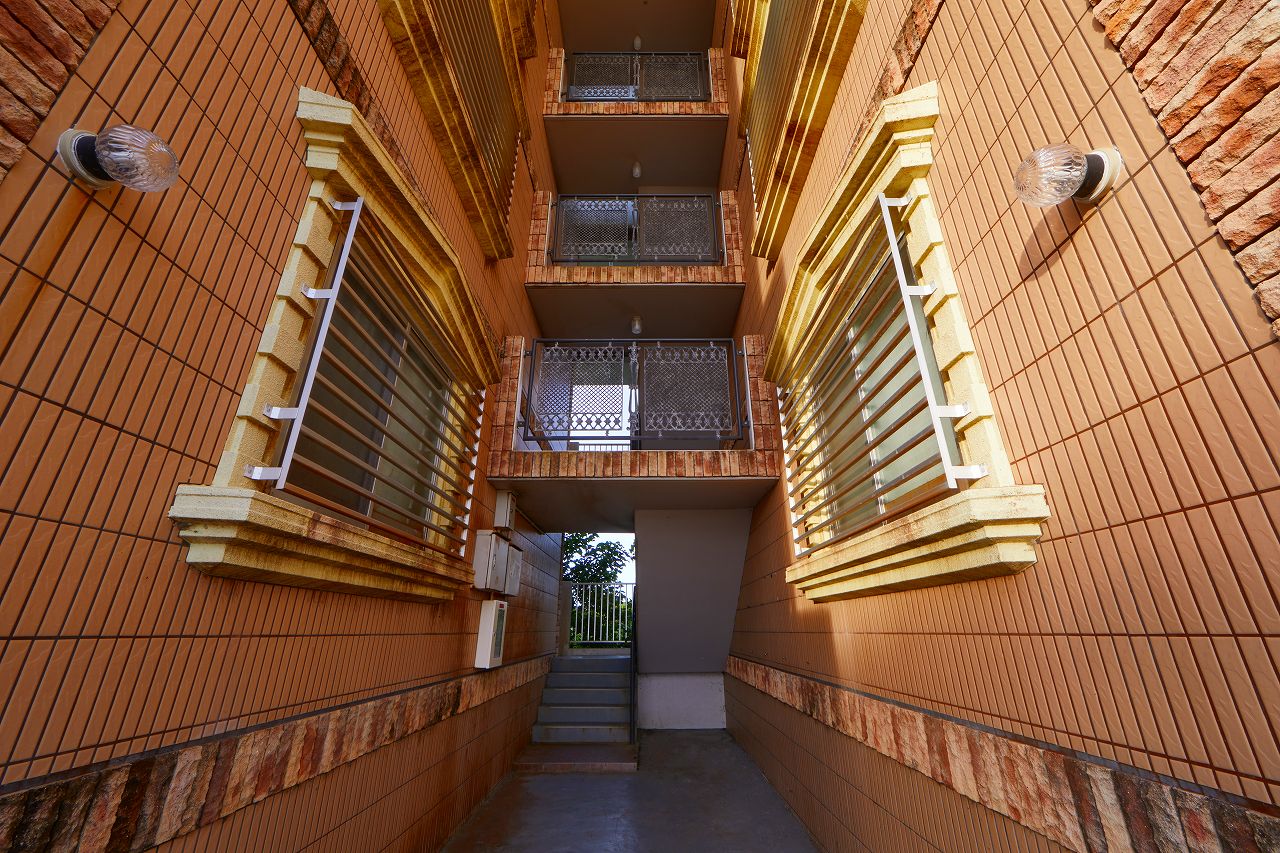 Okinawa YOMITAN-SON NAKAGAMI-GUN HostelEntire building for sale Okinawa YOMITAN-SON NAKAGAMI-GUN HostelEntire building for sale