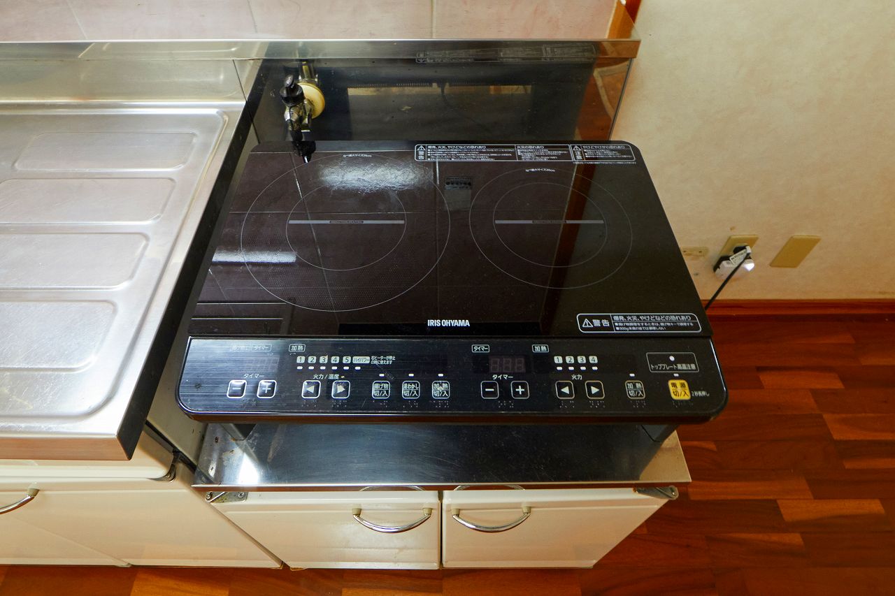 Okinawa YOMITAN-SON NAKAGAMI-GUN HostelEntire building for sale Okinawa YOMITAN-SON NAKAGAMI-GUN HostelEntire building for sale